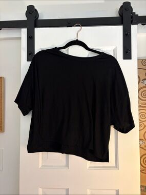 Old Navy Black Short Sleeve Boxy Tee